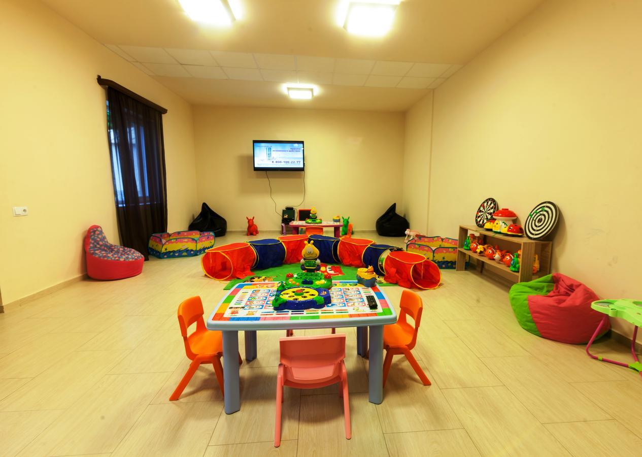 Sunset Shovi Hotel Glola Екстериор снимка