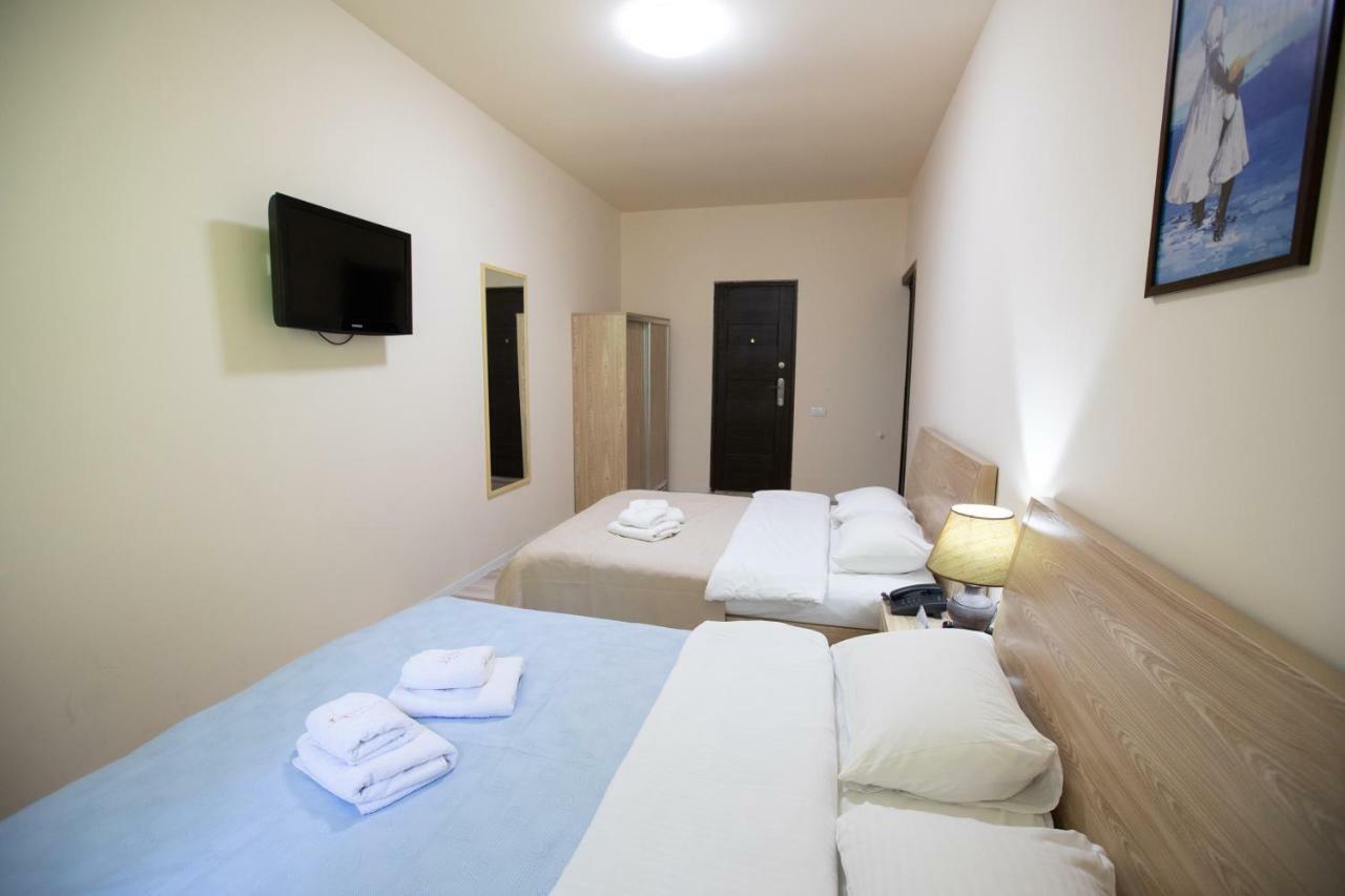 Sunset Shovi Hotel Glola Екстериор снимка